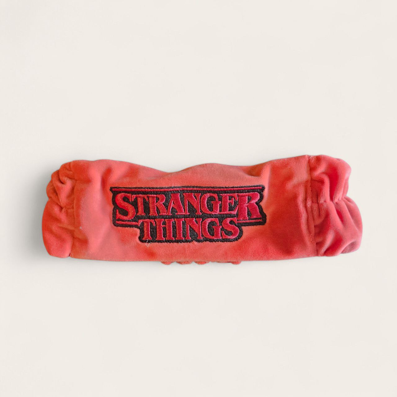 Kit 6 accessoires cheveux Stranger Things – Le Style Iconique des Années 80 pour Tes Minis !